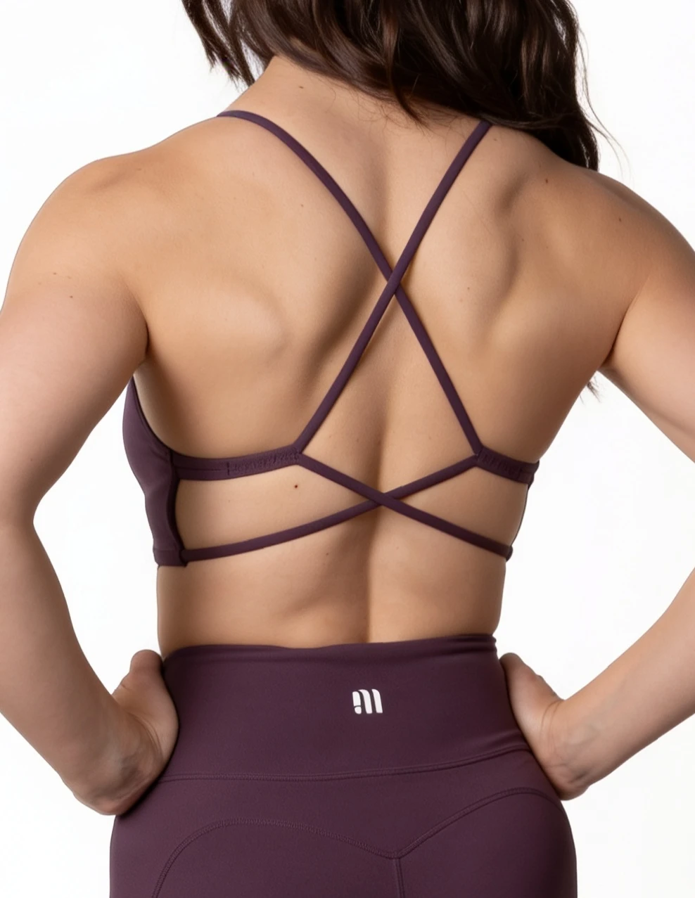 Biustonosz sportowy z krzyżowymi ramiączkami na plecach • COMFY