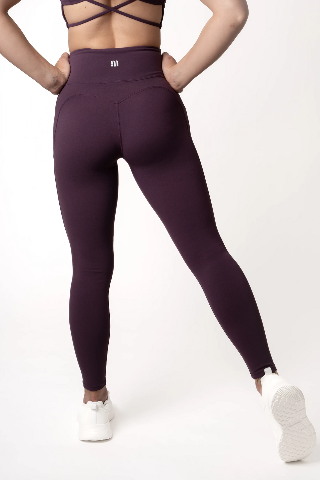 Legginsy z wysokim stanem • COMFY